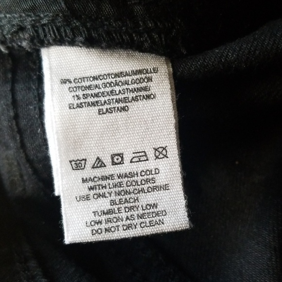 Free People Black cropped frayed hem Midrise Jeans - Picture 6 of 7